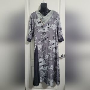Light & Dark Grey Floral 3/4 Sleeve A-Line Maxi Dress